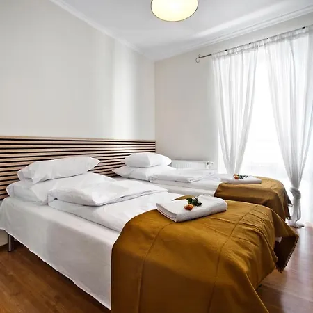 2 Bedrooms Bukowinska P&o Serviced 公寓 *